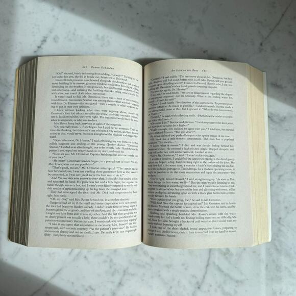 Diana Gabaldon “An Echo in the Bone” Paperback Novel (Outlander Series) - Picture 4 of 8